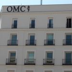 Cuatro candidatos a la presidencia de la OMC. Imagen de la fachada de la OMC