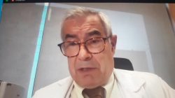 El doctor Emilio Bouza en la webinar de la Fundación Edad&Vida habló sobre vacunación en mayores