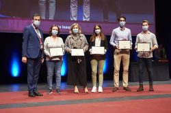 Entrega de las becas y los premios a investigación