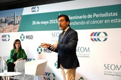 César Rodríguez, en su ponencia en el seminario de periodistas MSD-SEOM