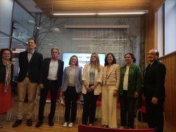 Los participantes en la presentación de PromoSalud